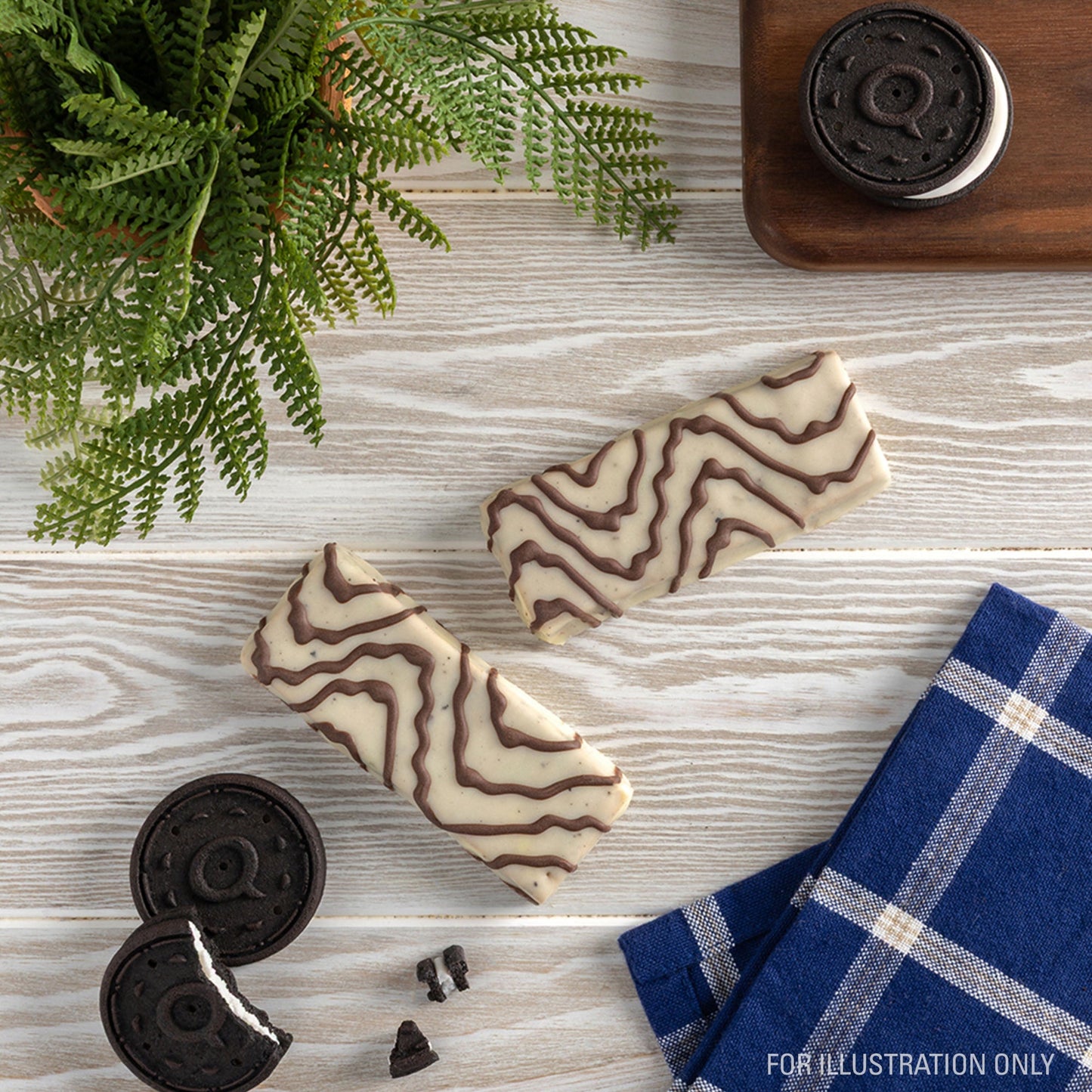 dipped-cookies-and-cream-protein-bars-q8 15807_QN_USA_ProteinBar_CAC_InterimAssetUpdate_Digital-Dipped-ProductCarouselSet_Tabletop2.jpg